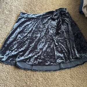 American Eagle Velvet Skirt